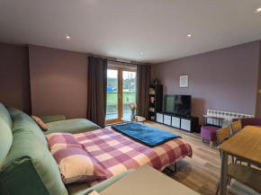 Daisy Lune Apartment - 1st Floor with a Lift